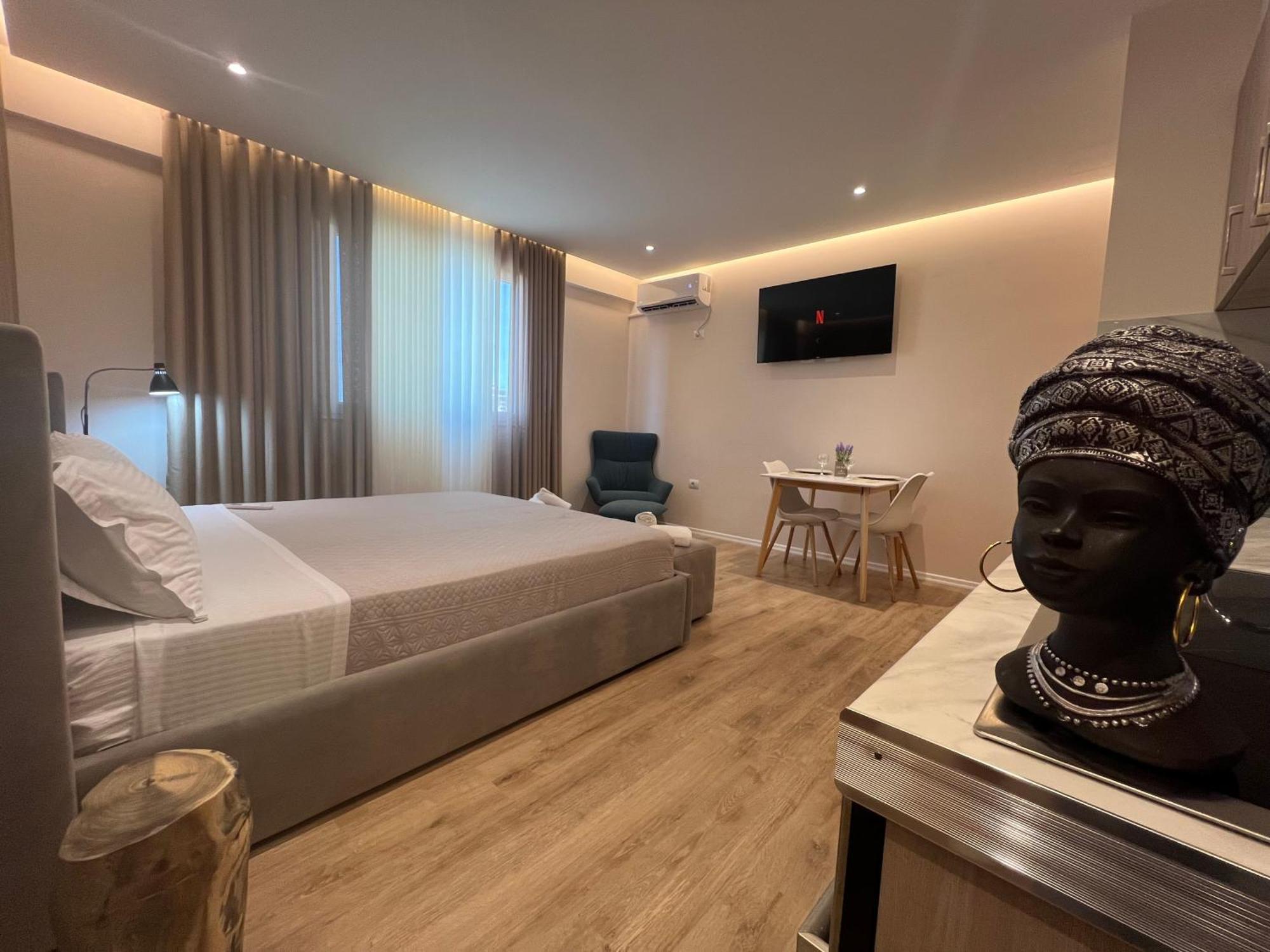 City Center Suite Tirana Exterior foto