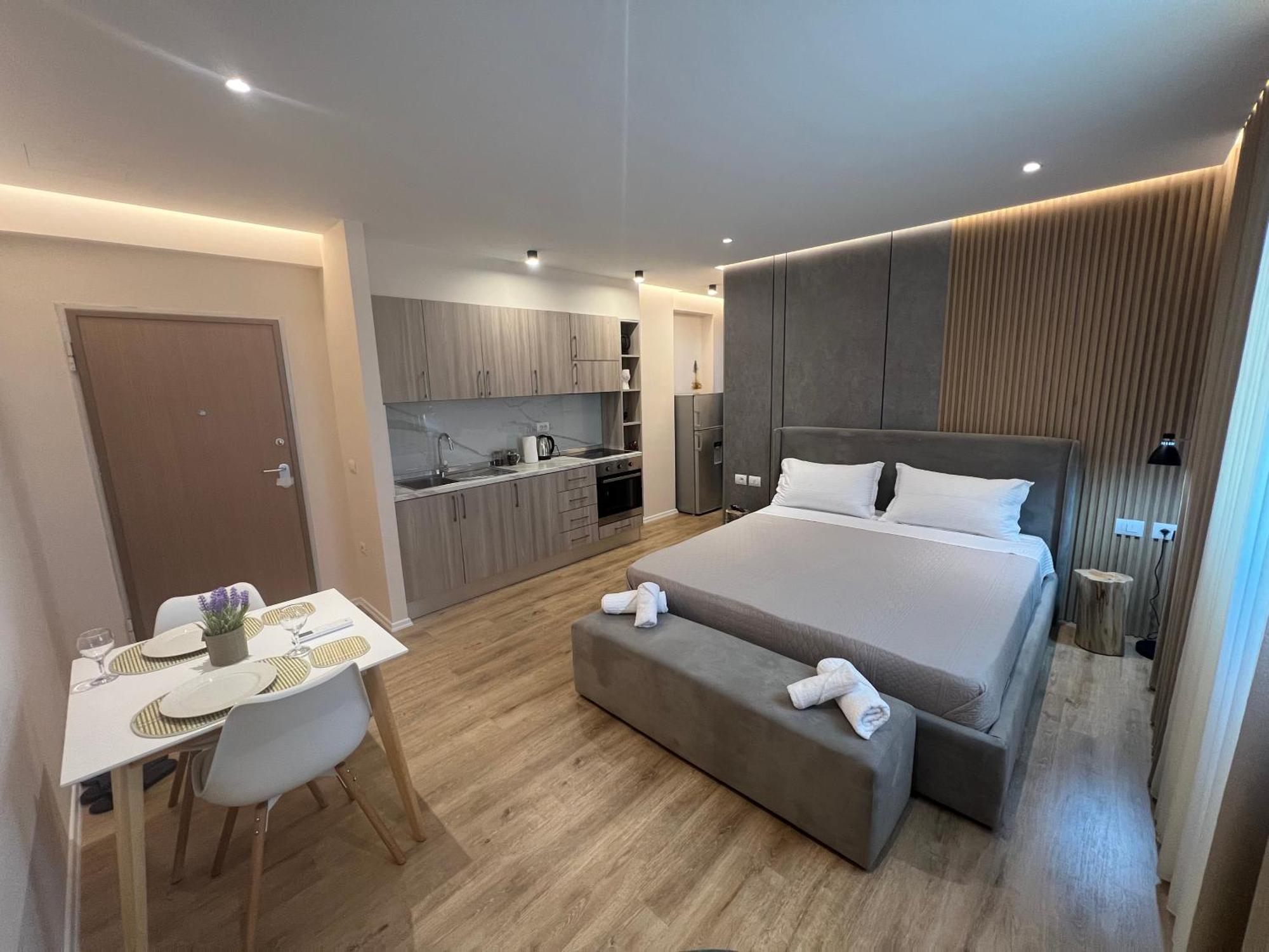City Center Suite Tirana Exterior foto
